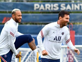 Lionel-Messi-and-Neymar-in-PSG-training