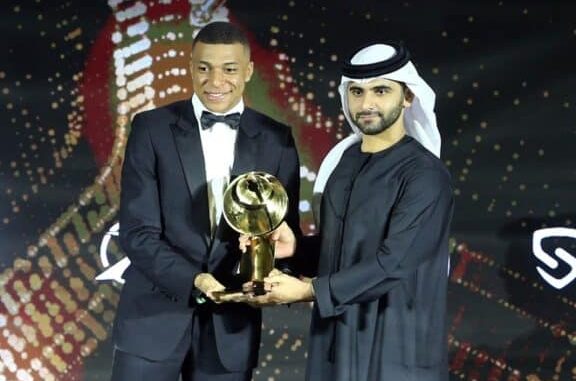 Mbappe-became-the-next-owner-of-the-Dubai-Globe-Soccer-Awards.-576x400