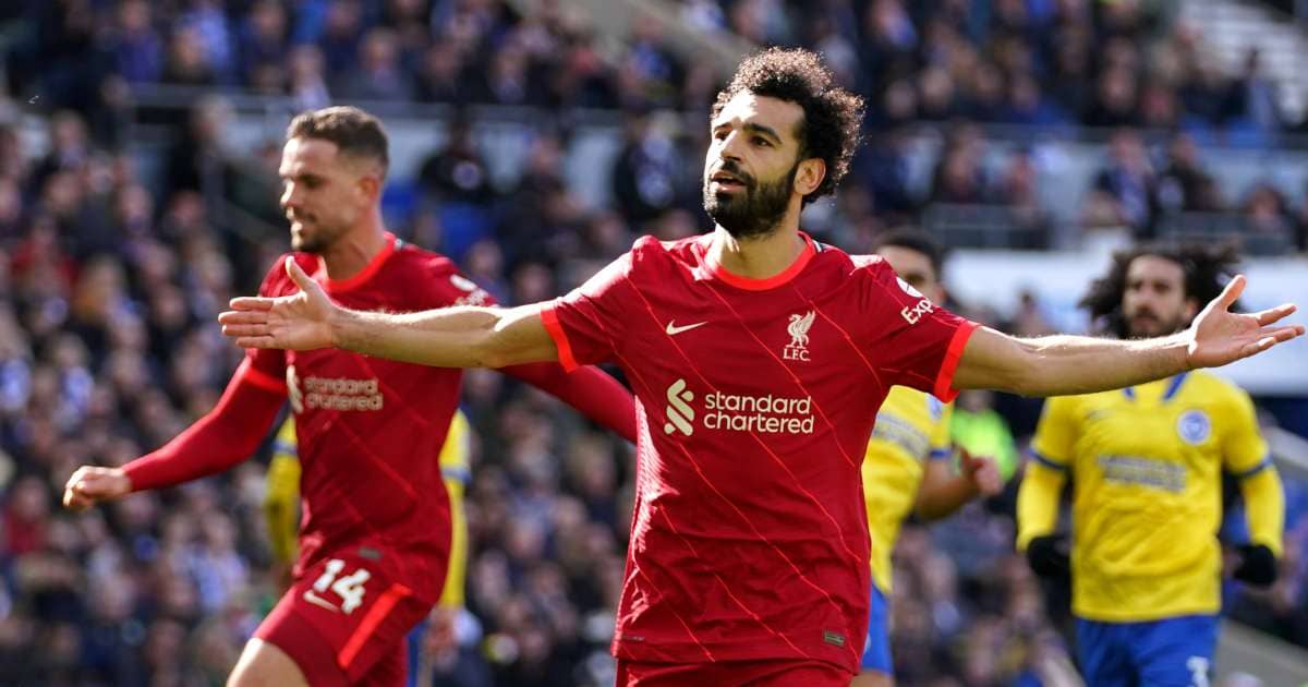 Mohamed-Salah-celebrates-scoring-for-Liverpool-with-Jordan-Henderson-in-the-background
