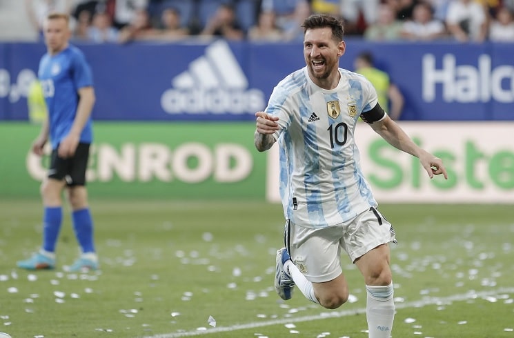 lionel-messi-five-goals-argentina-national-team