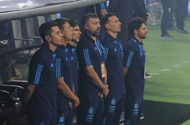 argentina-national-team-coaching-staff-lionel-scaloni